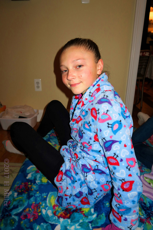 What A Cute Spa Robe She Selected What A Cute Spa Robe She Selected