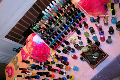 What An Amazing Kids Nail Spa Collection