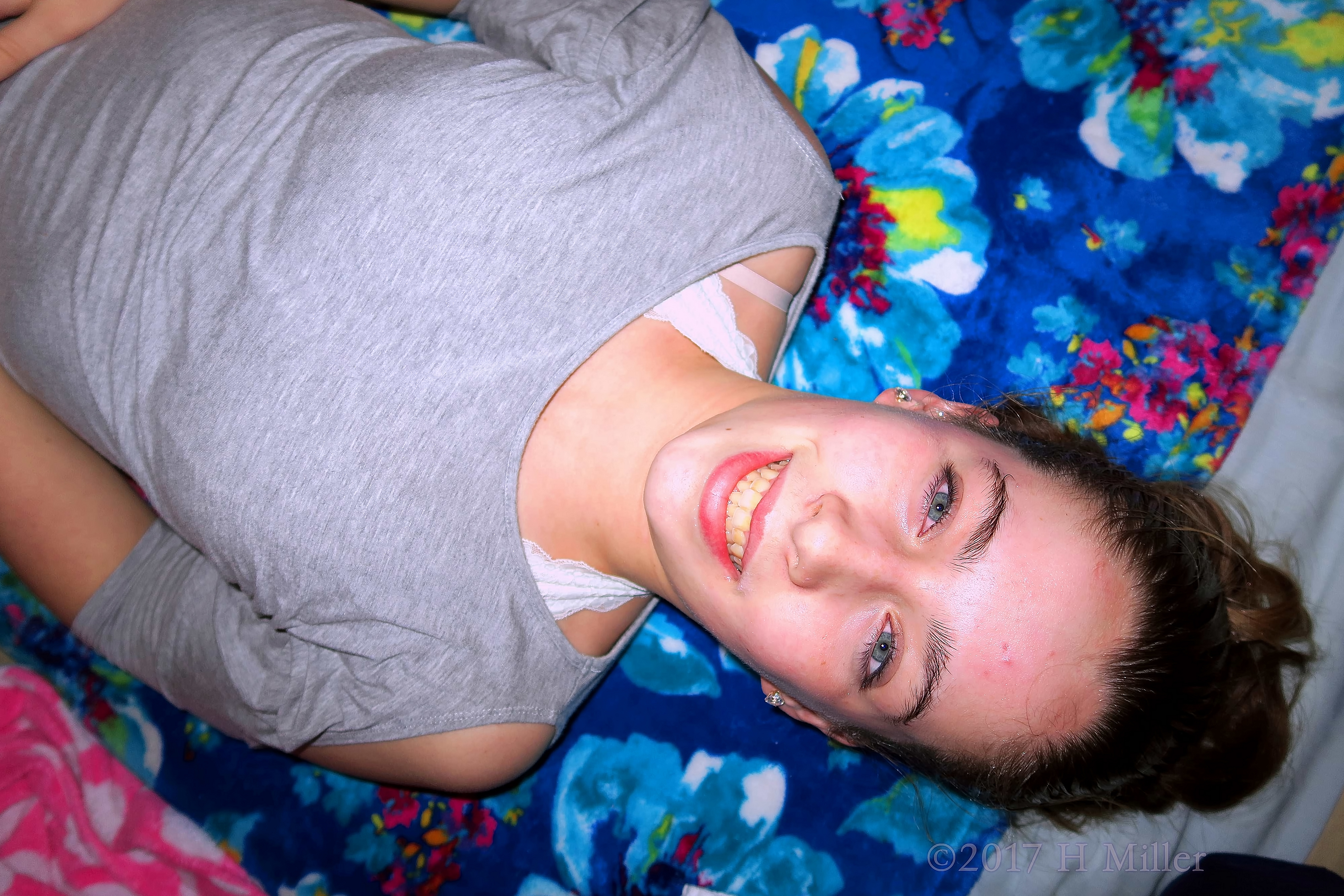 Happy Sister Of The Birthday Girl Before Her Kids Facial At Kate's Spa Birthday Party 4 Happy Sister Of The Birthday Girl Before Her Kids Facial At Kate's Spa Birthday Party 4