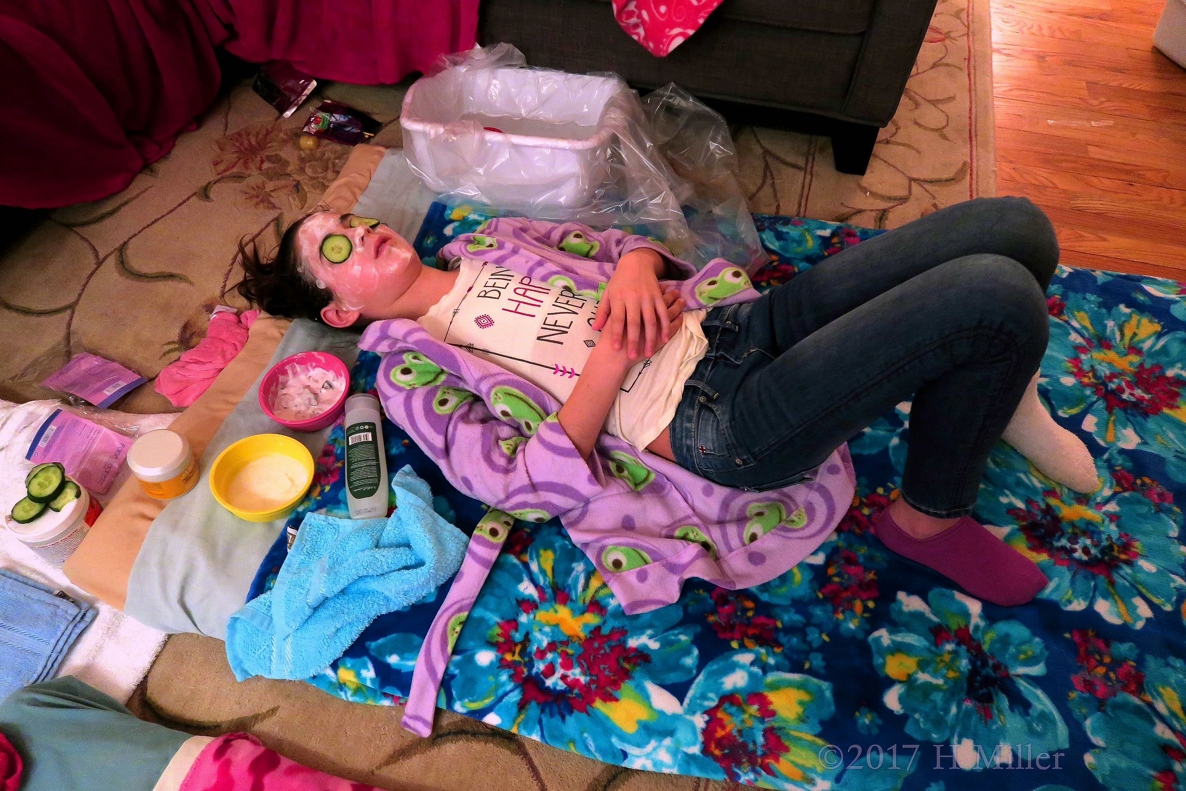 Here I Am Busy With My Kids Facial Here I Am Busy With My Kids Facial