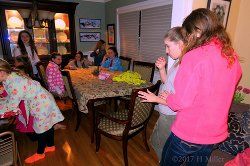 Guests Are Having Fun At The Spa Birthday Party Guests Are Having Fun At The Spa Birthday Party