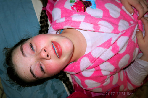 Hi, So Ready For My Facial For Kids! Hi, So Ready For My Facial For Kids!