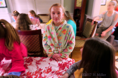 She Still Has Her Kids Facial Masque On! She Still Has Her Kids Facial Masque On!