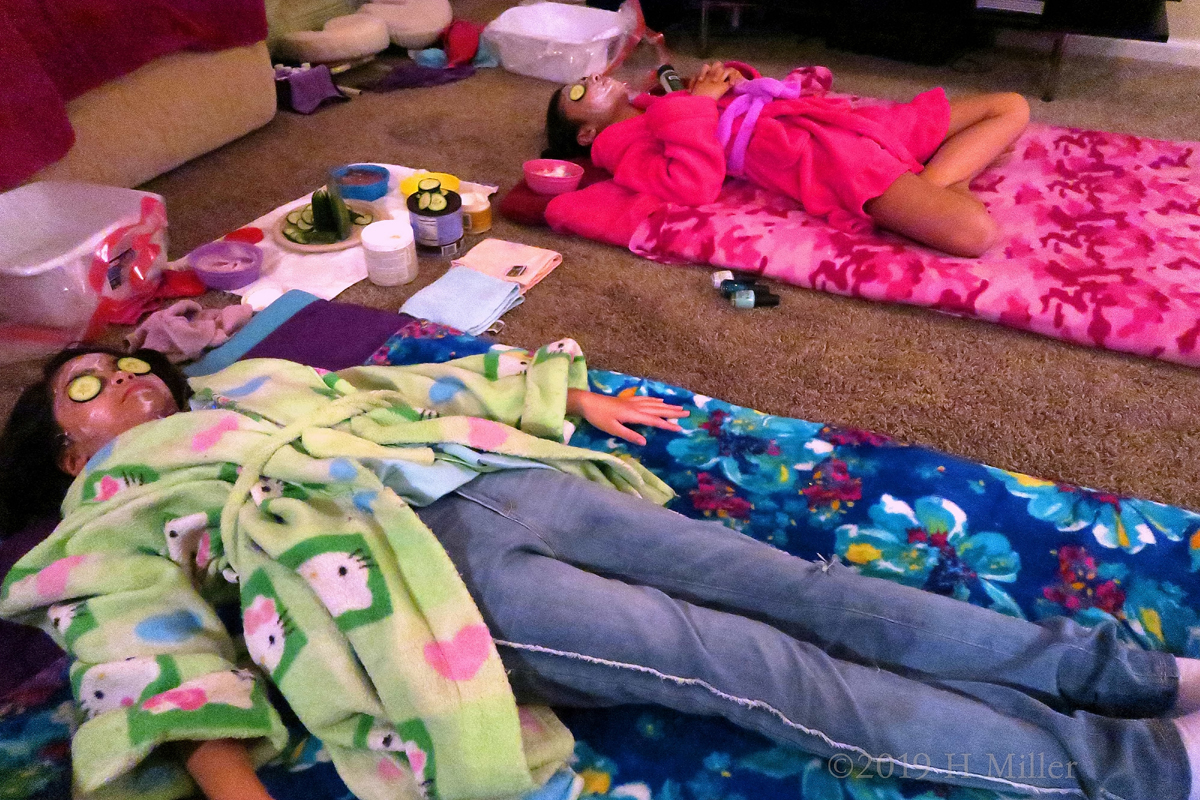 Kayla's 10th Spa Birthday Party In Home 