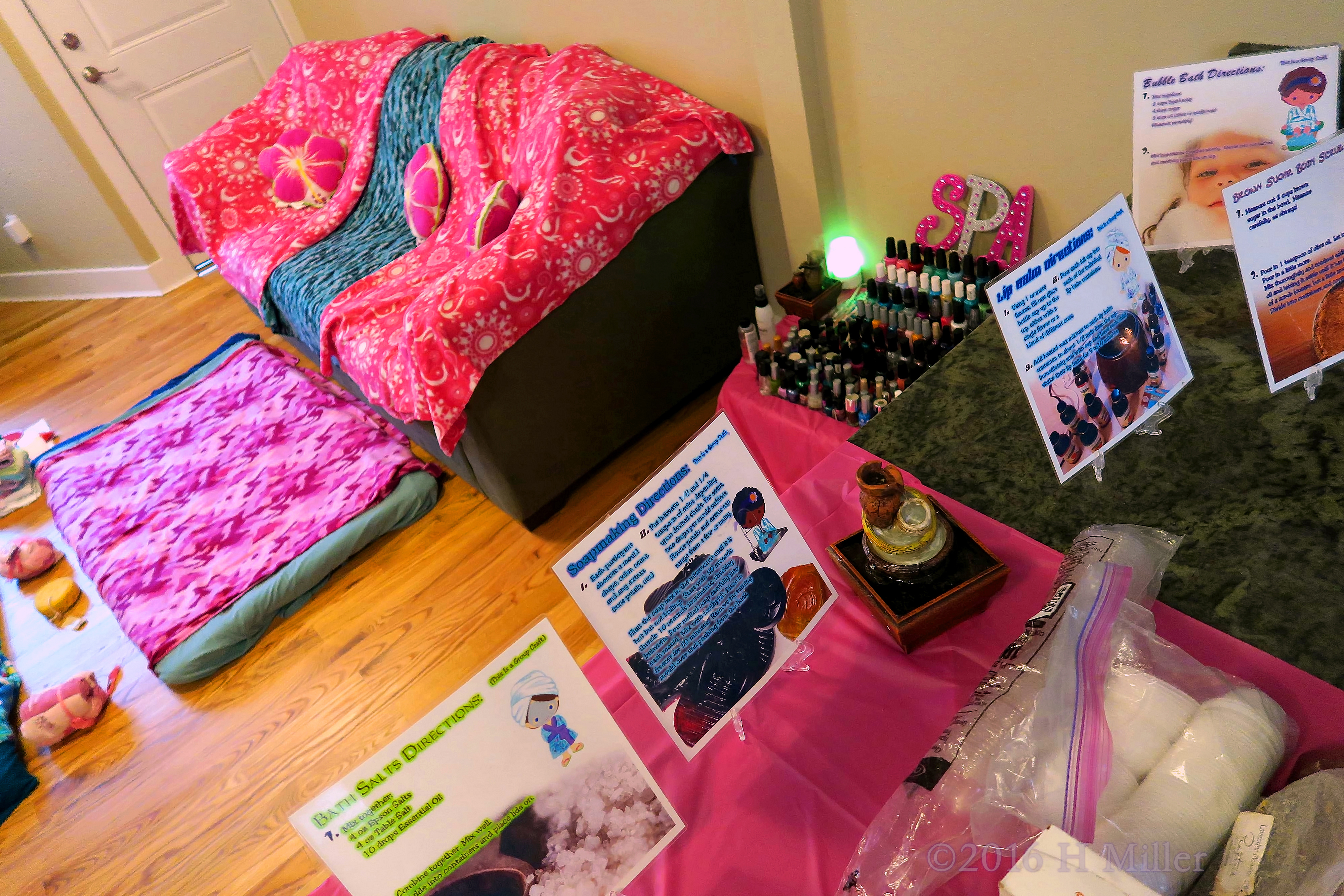 The Kids Crafts And Kids Facial Mats Setup And Ready! The Kids Crafts And Kids Facial Mats Setup And Ready!