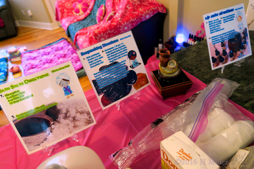 Kids Crafts Are Super Fun! Kids Crafts Are Super Fun!