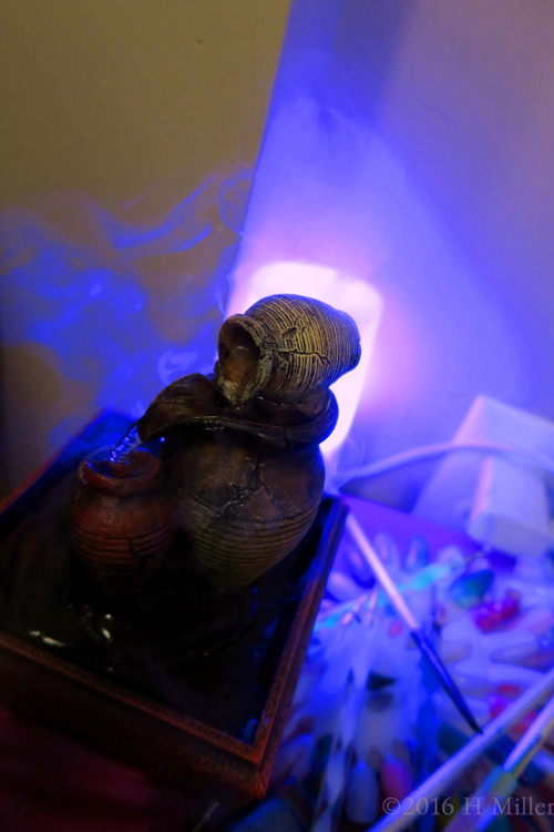 The Fountain At The Girls Spa. The Fountain At The Girls Spa.