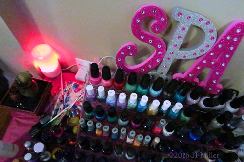 The Scent Machine At The Kids Spa Party, And The Nail Spa Polish Collection