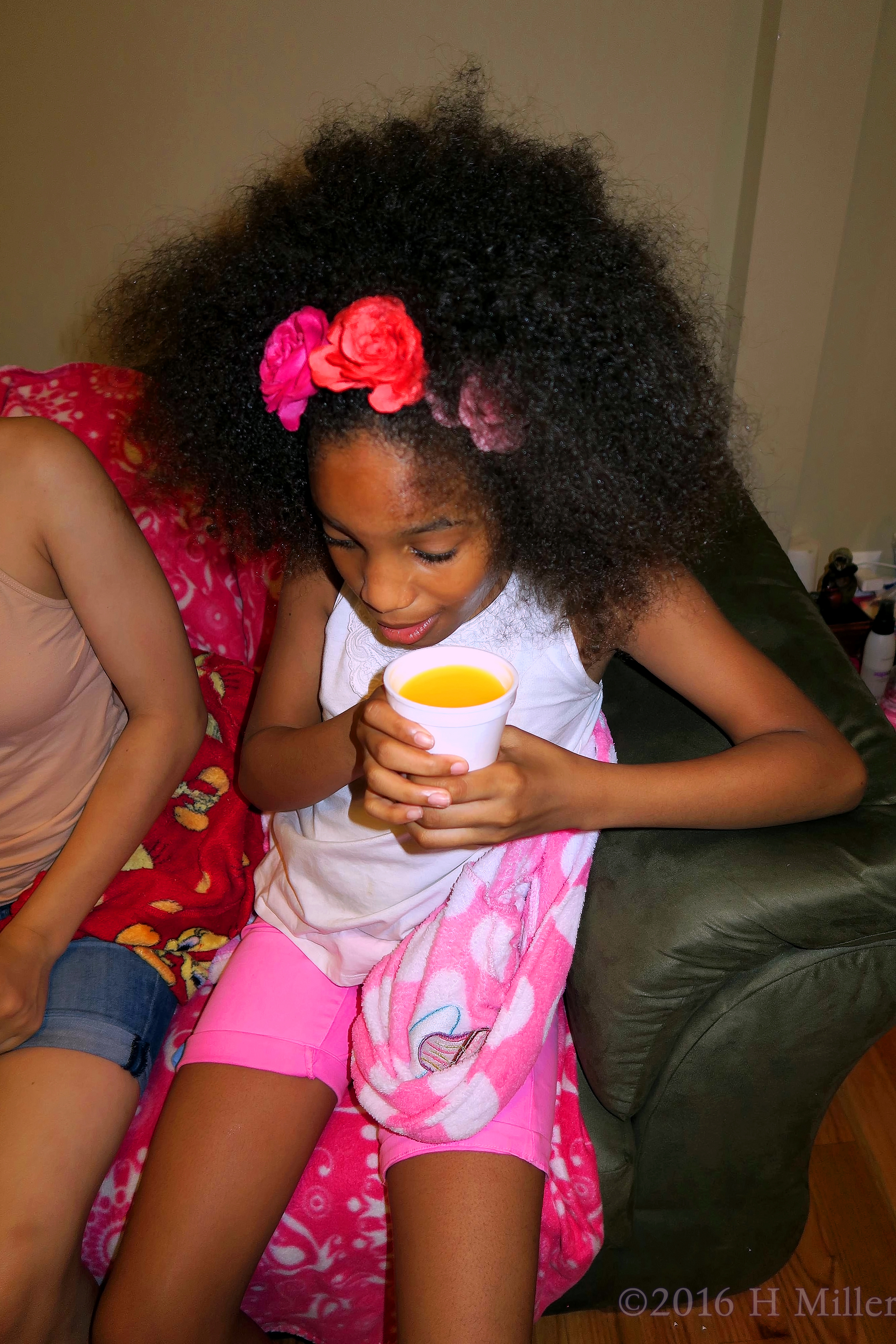 Chilling And Sipping A Drink During Kids Pedis. Chilling And Sipping A Drink During Kids Pedis.