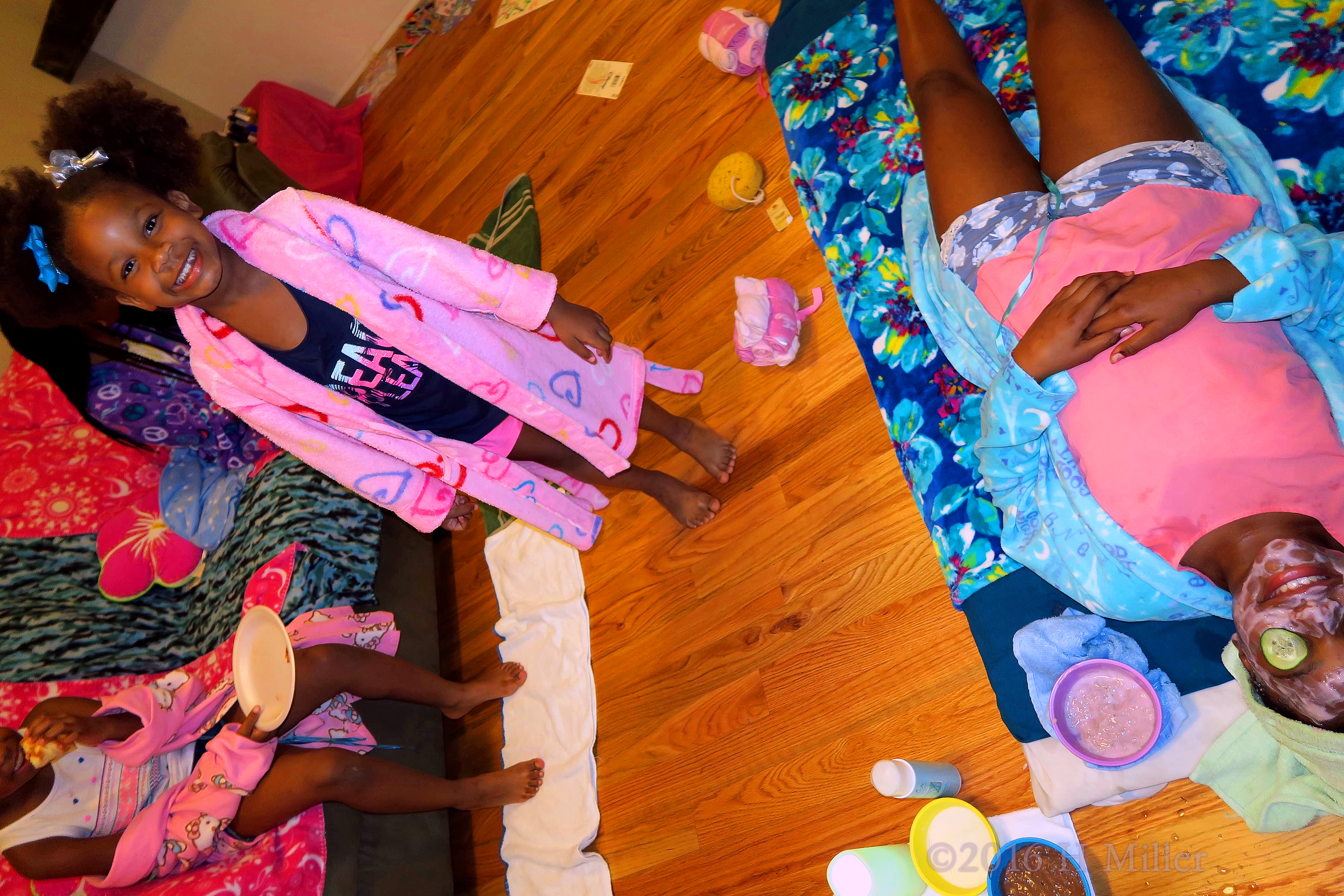 Smiling And Chilling At The Girls Spa Party! Smiling And Chilling At The Girls Spa Party!