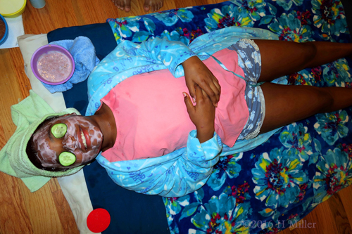 Smiling During Her Facial For Girls At The Kids Spa! Smiling During Her Facial For Girls At The Kids Spa!
