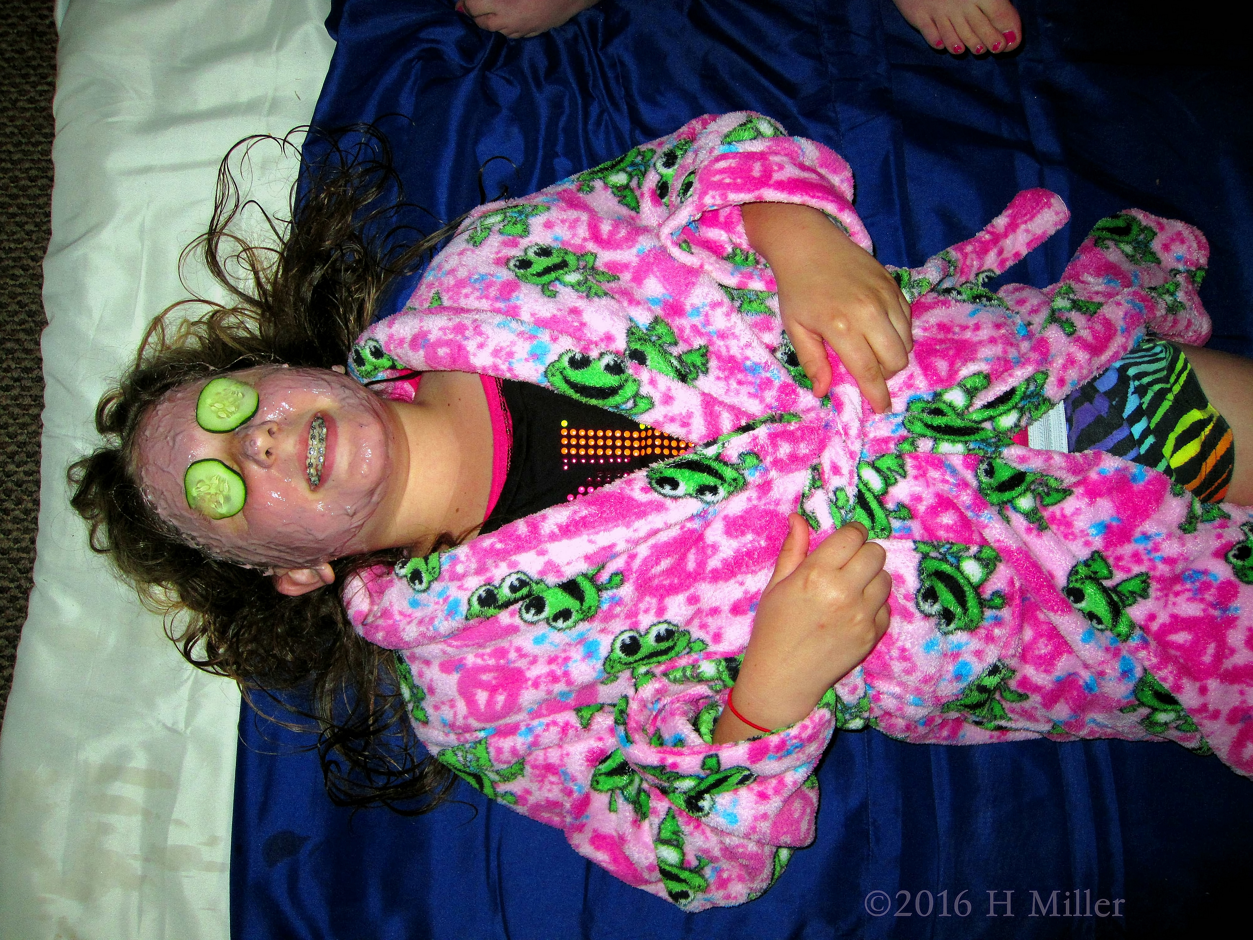 She Loves Her Kids Home Spa Party Facial She Loves Her Kids Home Spa Party Facial