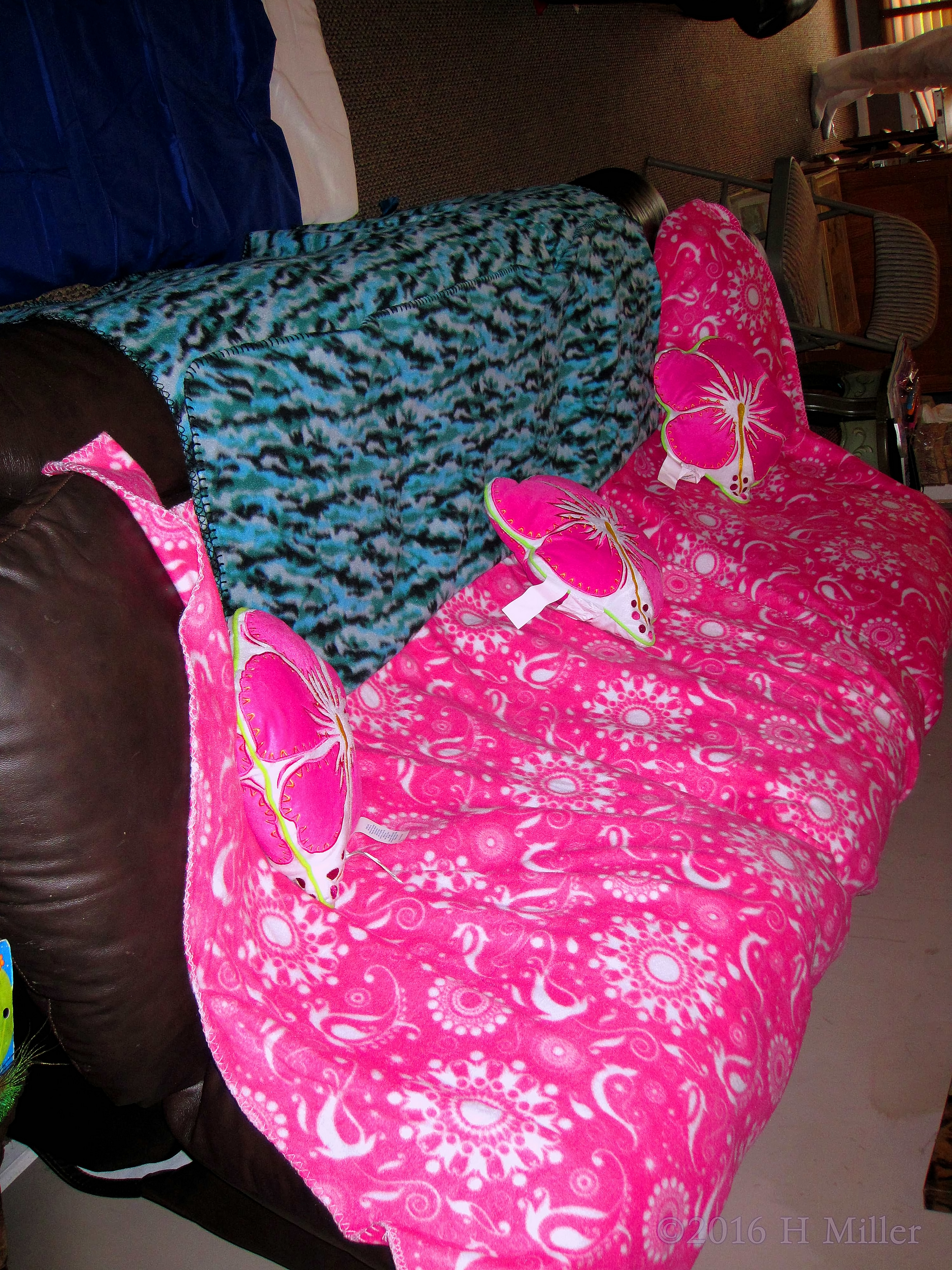 The Couch Is Now Part Of The Home Kids Spa The Couch Is Now Part Of The Home Kids Spa