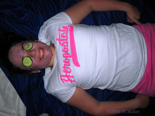 Relaxing And Loving Her Strawberry Kids Facial Relaxing And Loving Her Strawberry Kids Facial