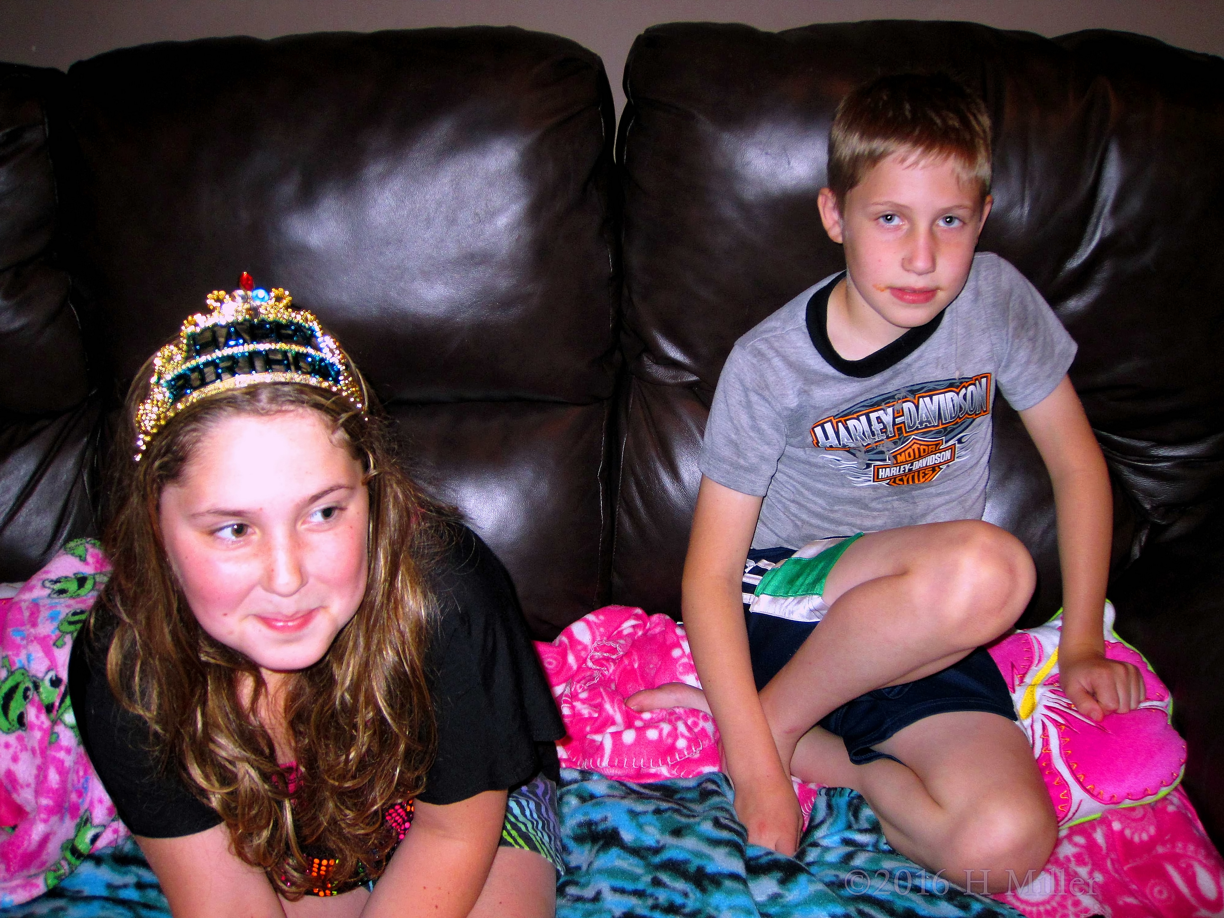 Little Brother Is Joining The Kids Spa Party Fun Little Brother Is Joining The Kids Spa Party Fun