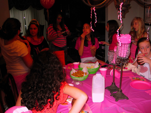 Hanging With Friends Hanging With Friends