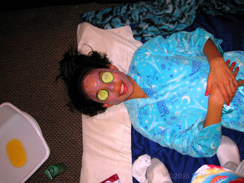 She Loves Her Blueberry Kids Face Masque She Loves Her Blueberry Kids Face Masque