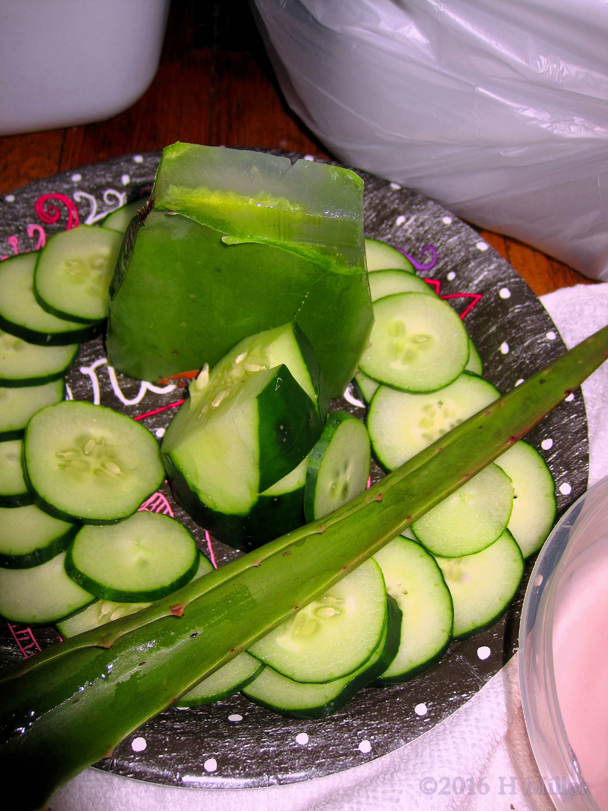 A Plate Of Cucumber Slices And Aloe Vera For Kids Facials. 1200px~11~.jpg The Facial And Massage Area Is All Set Up 