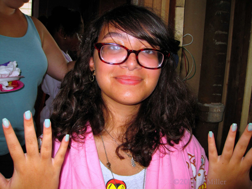 Showing Off Her Cool Glossy Mini Mani! Showing Off Her Cool Glossy Mini Mani!