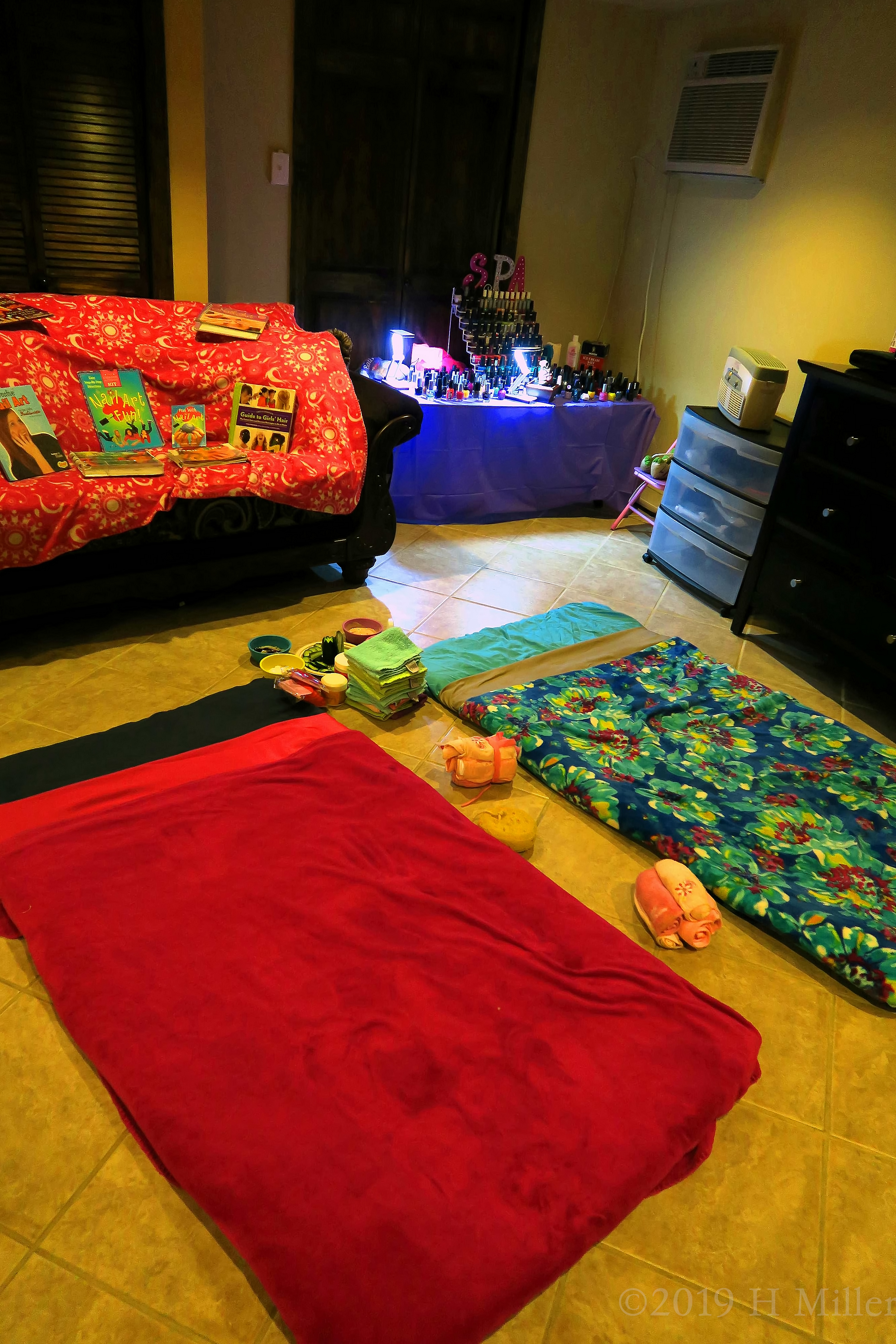 Arrangement Of Decor For The Spa For Girls Arrangement Of Decor For The Spa For Girls