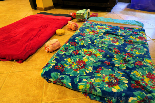 Colorful Floral Kids Spa Facial Mats! Colorful Floral Kids Spa Facial Mats!