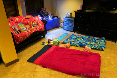 Comfy Spa For Kids Decorations At The Spa Party Comfy Spa For Kids Decorations At The Spa Party