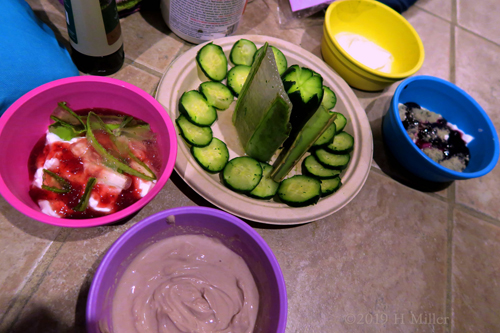 Face Masques For Beautiful Skin At The Spa Party For Girls Face Masques For Beautiful Skin At The Spa Party For Girls