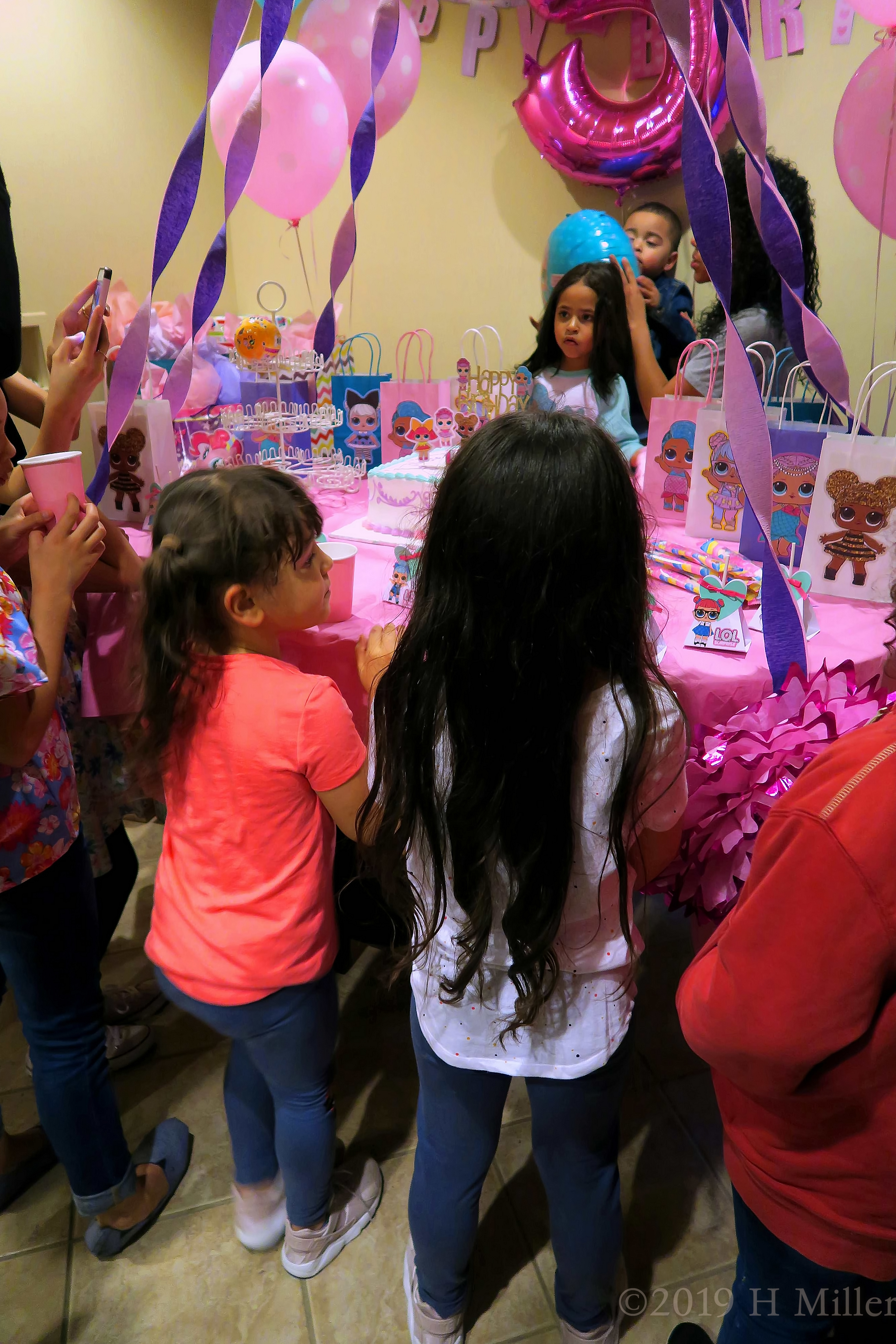 Birthday Girl Posing For Her Friends To Take Her Picture 4 Birthday Girl Posing For Her Friends To Take Her Picture 4