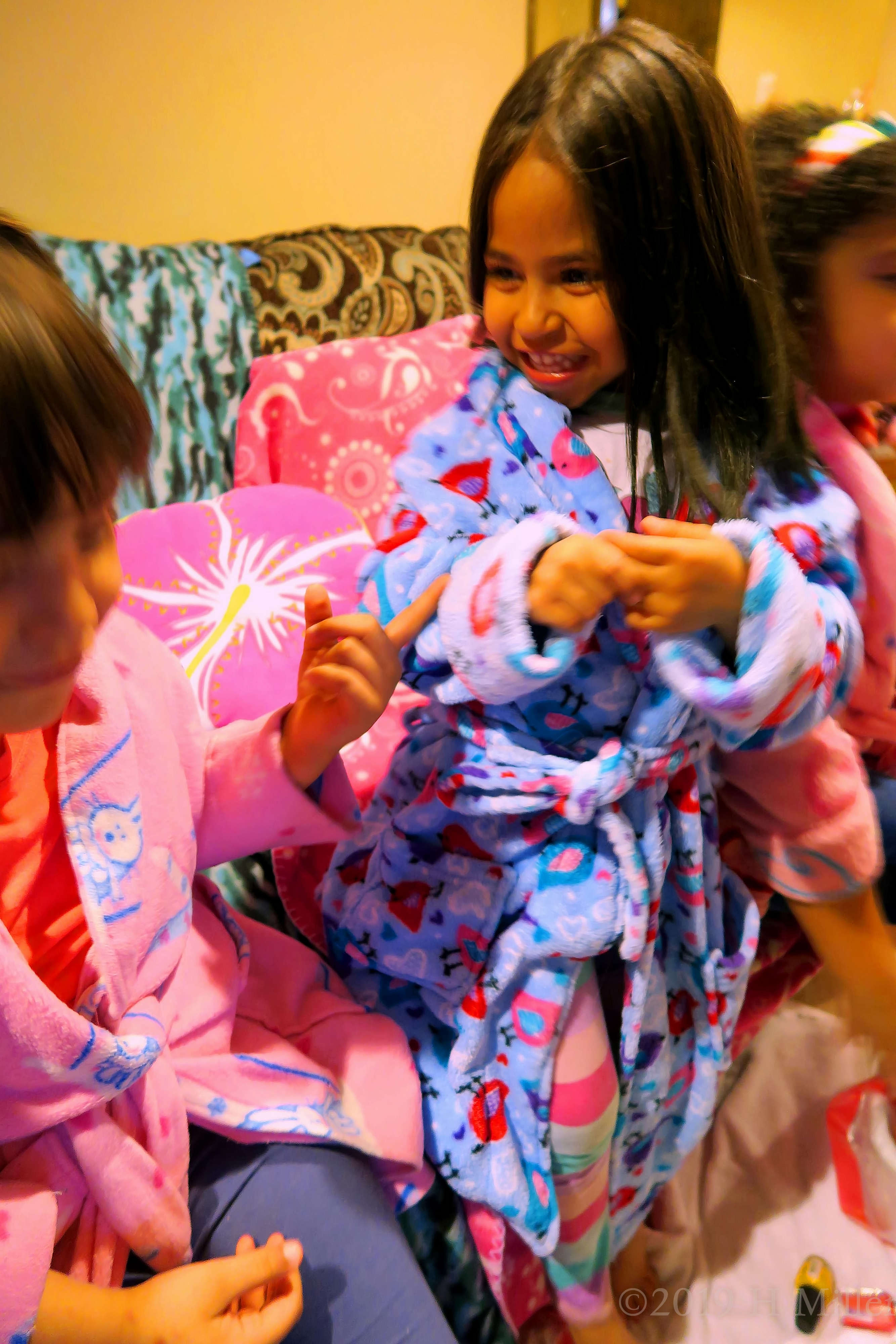 Birthday Girl Ready For Kids Manicures At Her Birthday Party! 4 Birthday Girl Ready For Kids Manicures At Her Birthday Party! 4