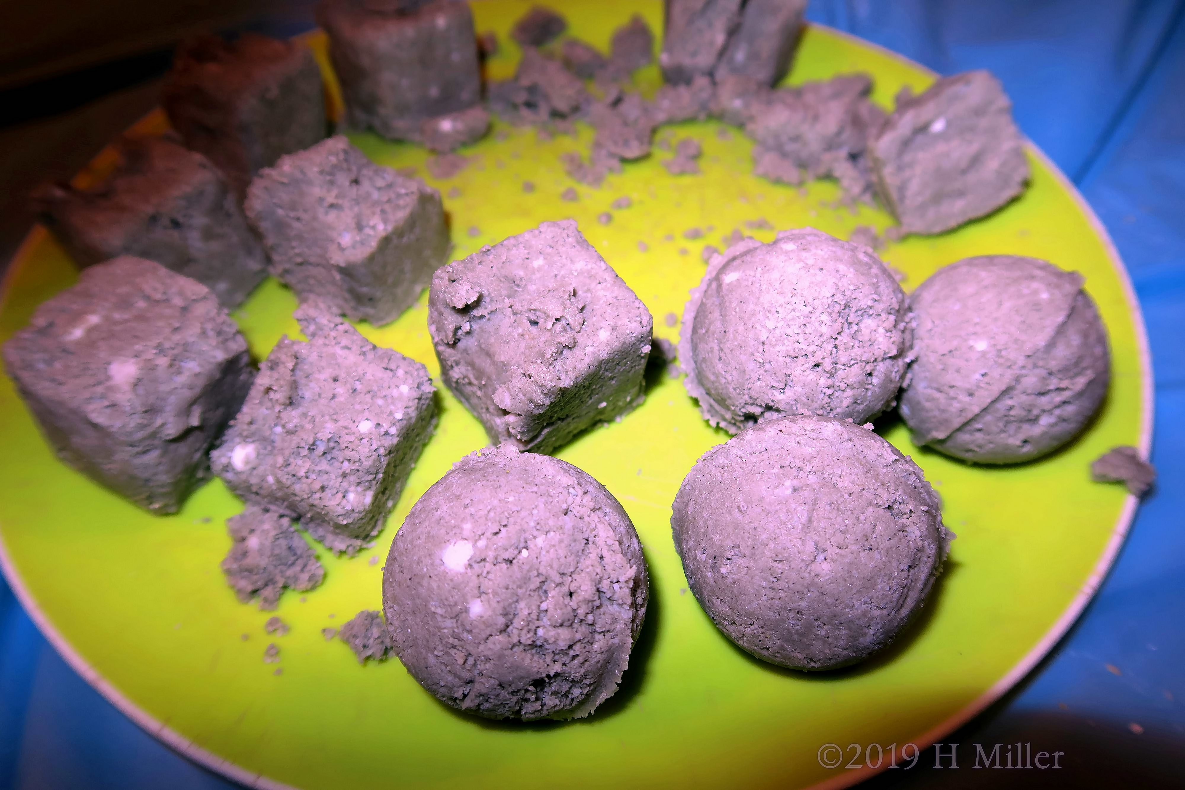 The Best Kind Of Fizzy Bath Bombs Kids Crafts Are Home Made The Best Kind Of Fizzy Bath Bombs Kids Crafts Are Home Made