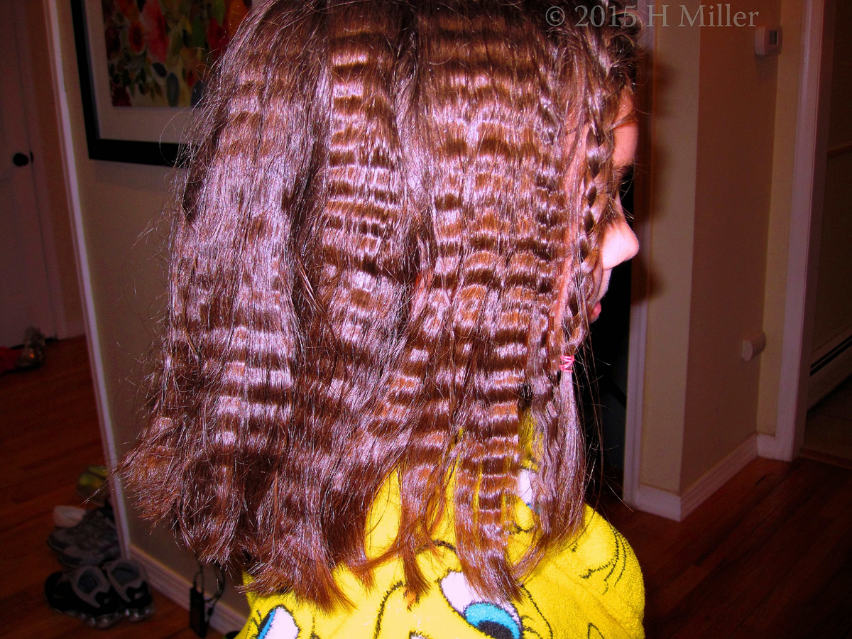 Crimped Hair, Side View. 