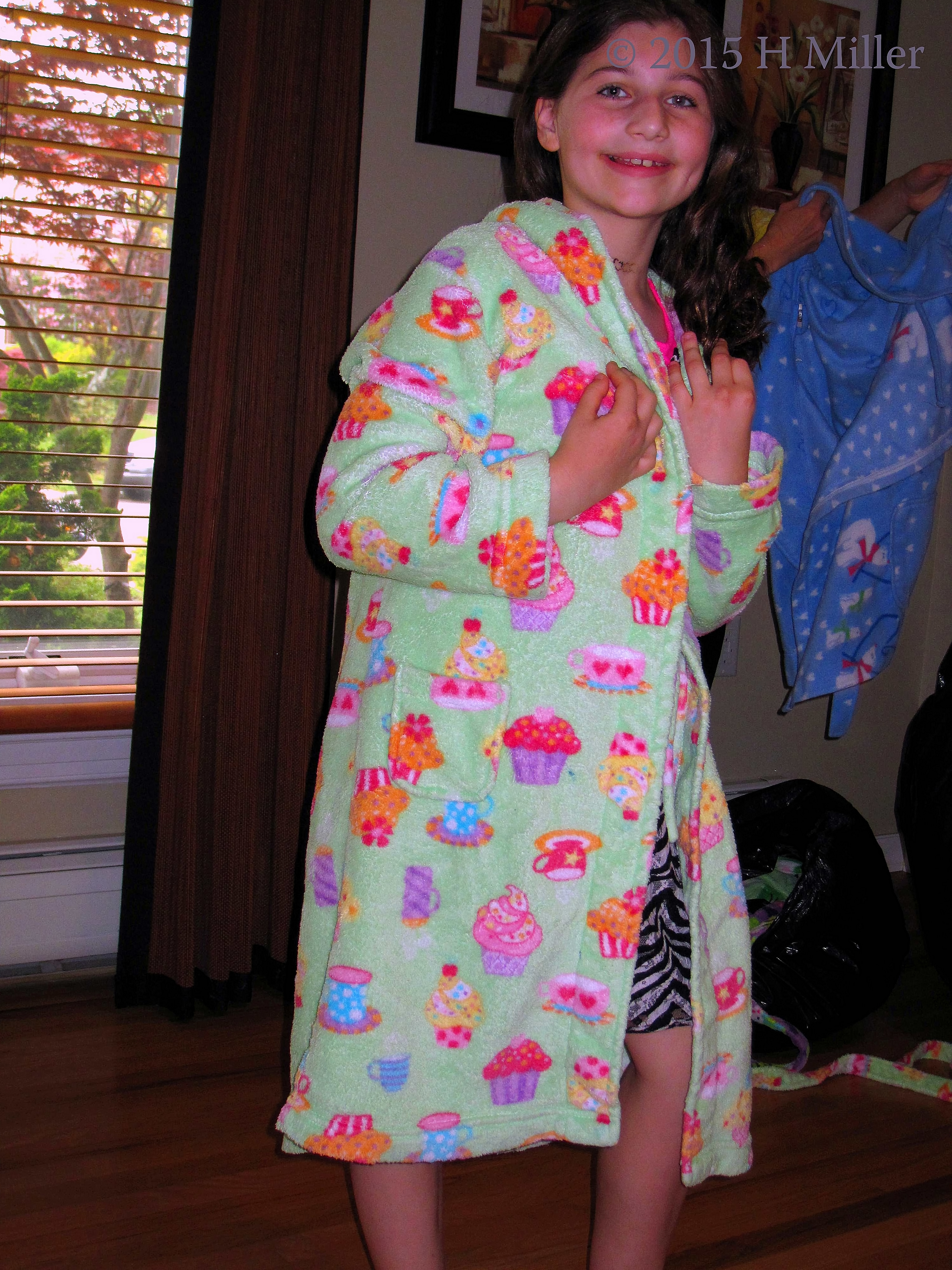 A Cool Lime Green Cupcake Robe! How Cool! A Cool Lime Green Cupcake Robe! How Cool!