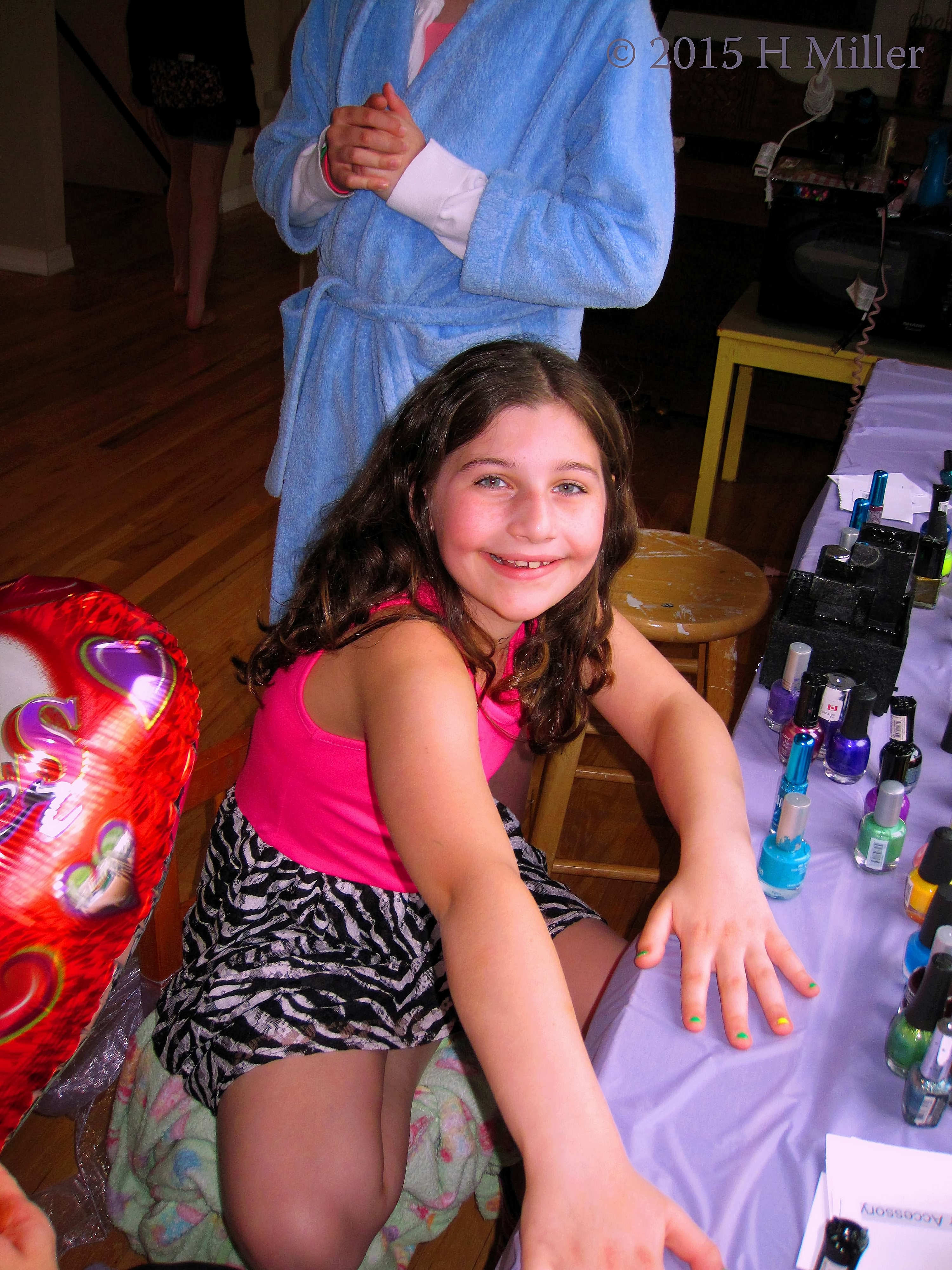 Mini Mani In Progress.Kids Spa Party Nail Art! Mini Mani In Progress.Kids Spa Party Nail Art!