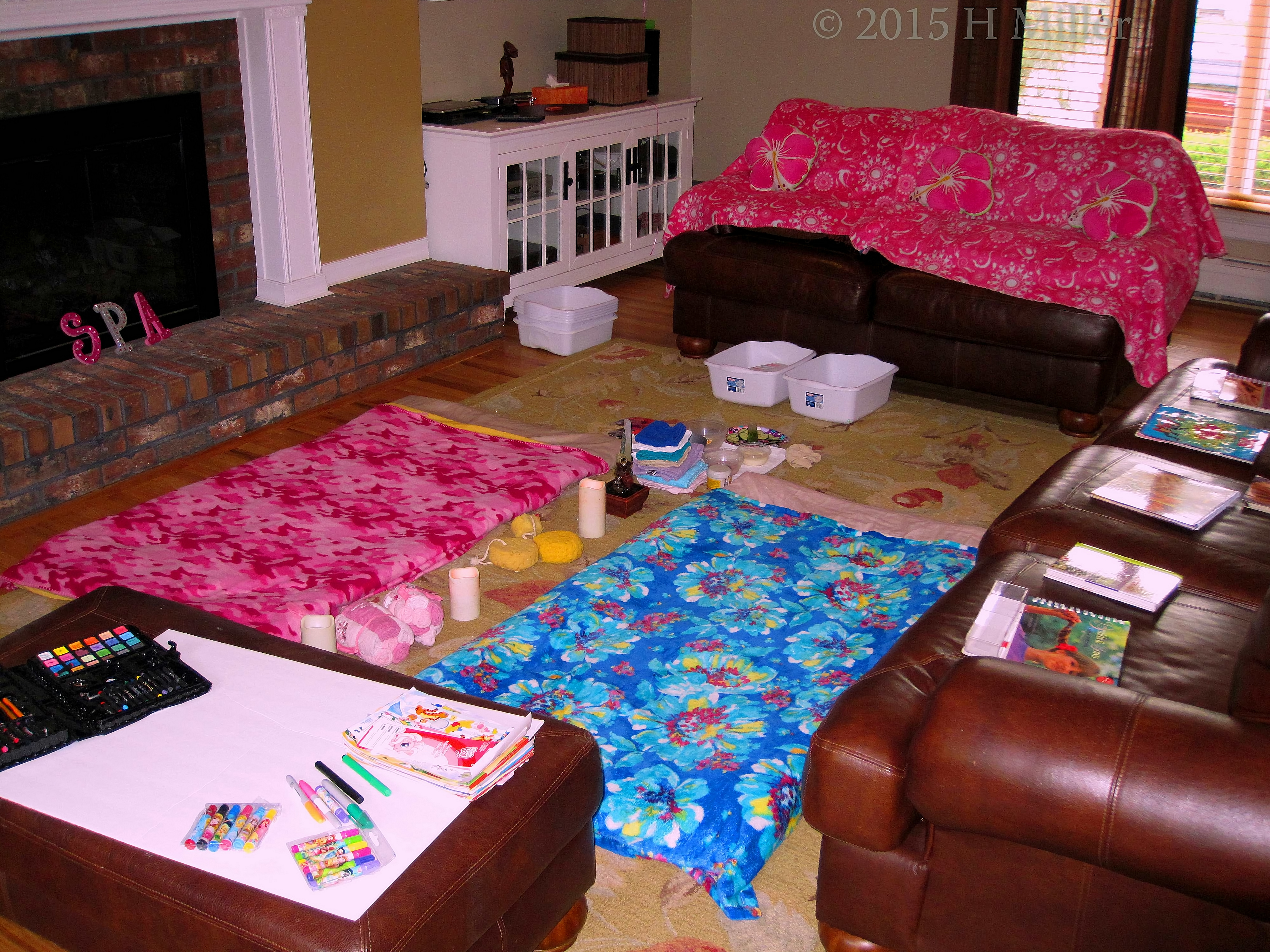 The Living Room Teansformed Into A Day Spa! The Living Room Teansformed Into A Day Spa!