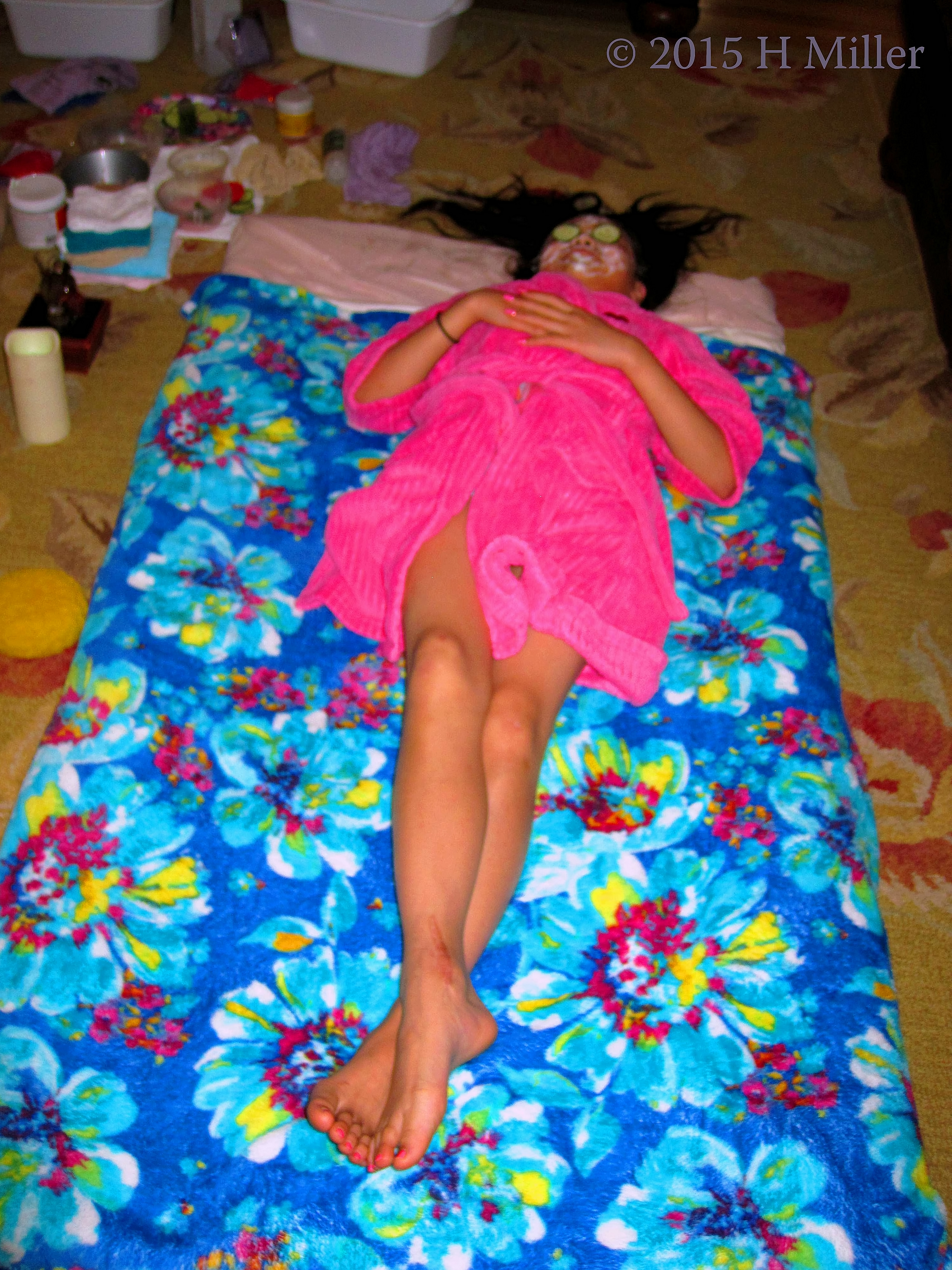 Making Good Use Of A Spare Moment To Catch Up With Some Relaxation. Making Good Use Of A Spare Moment To Catch Up With Some Relaxation.