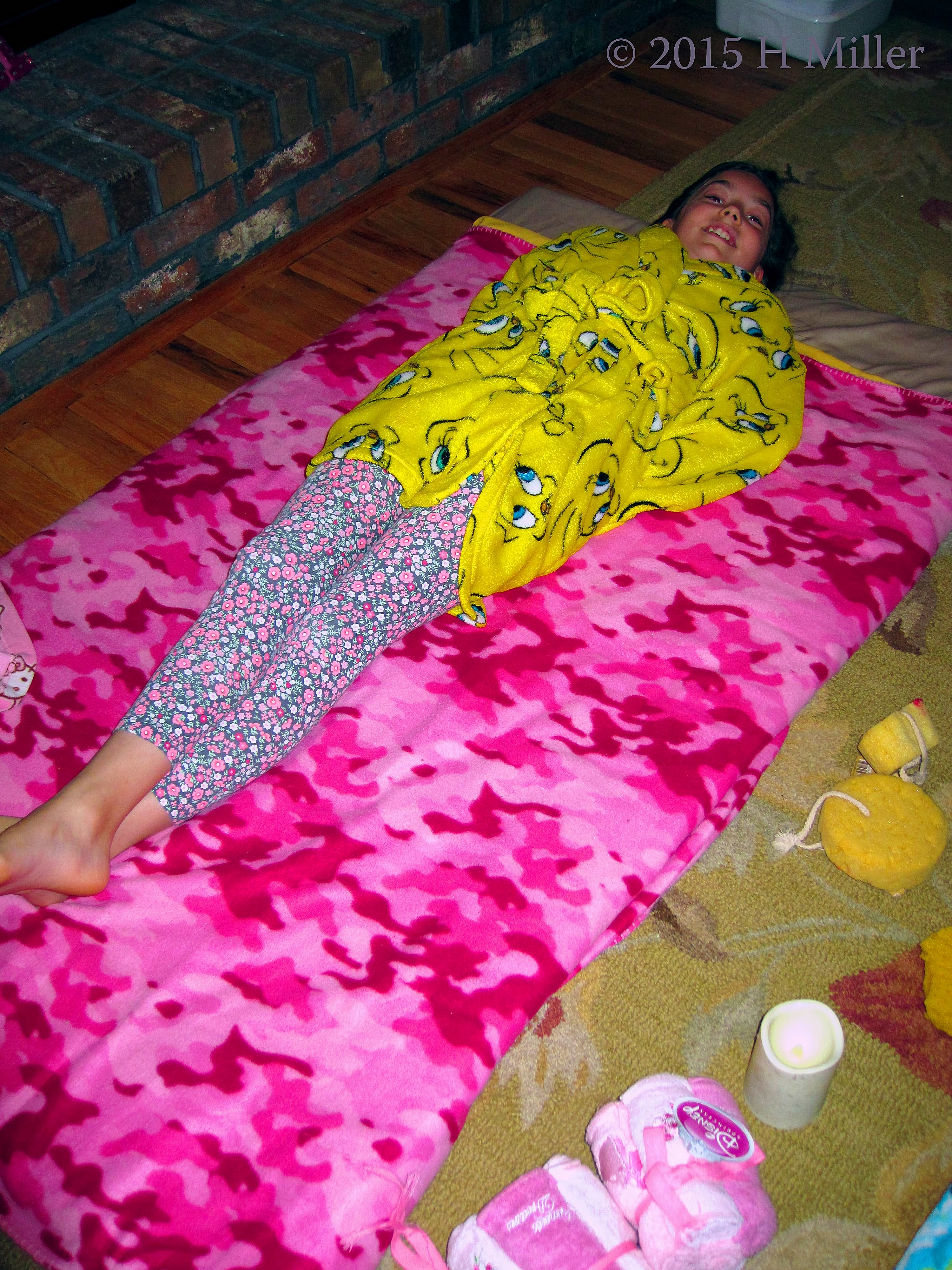 Saying Hi Before Her Facial!! Saying Hi Before Her Facial!!