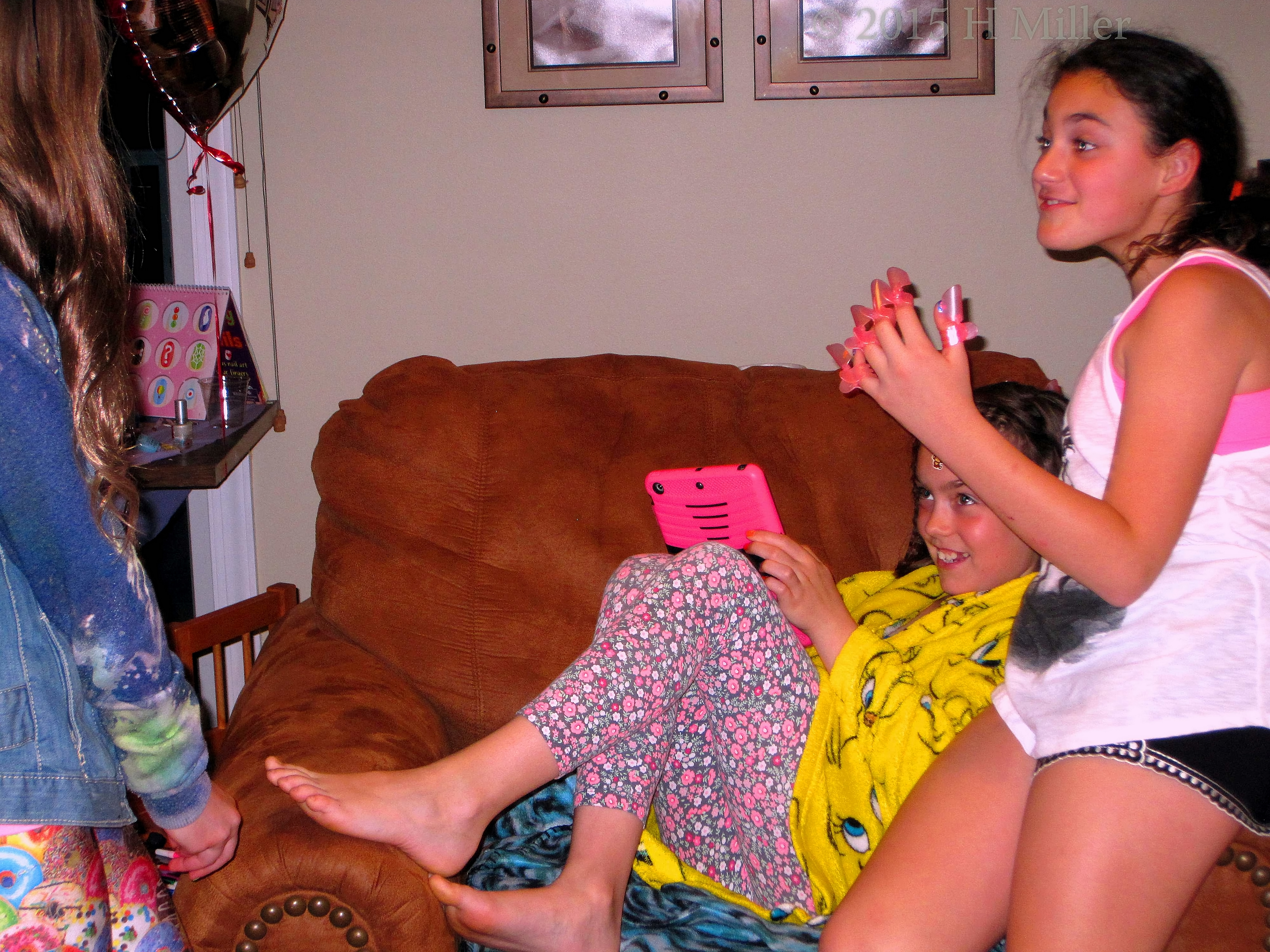 hanging Out, Waiting For Nails To Dry. hanging Out, Waiting For Nails To Dry.