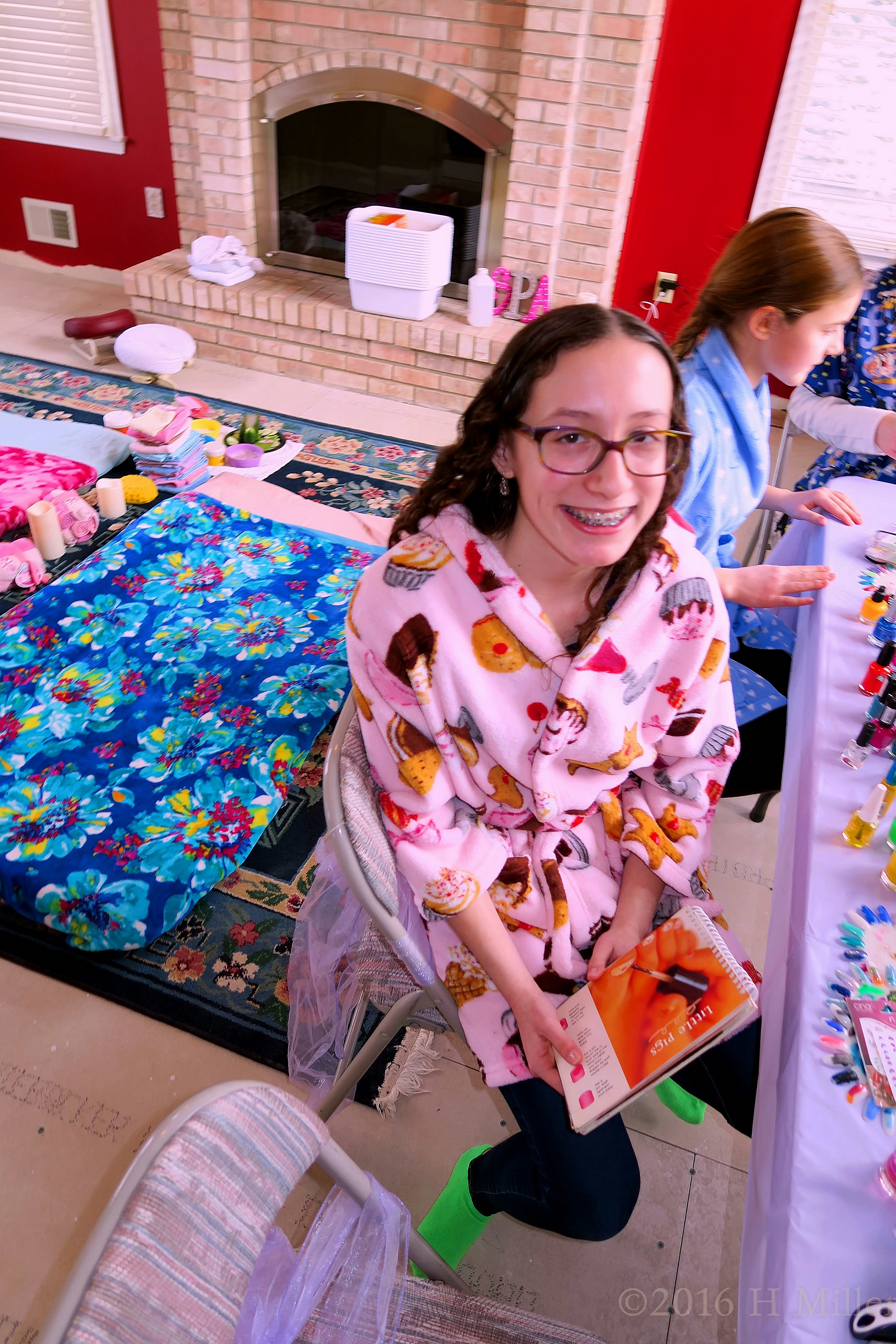 Kimmy's Excited For Her Kids Nail Art Kimmy's Excited For Her Kids Nail Art