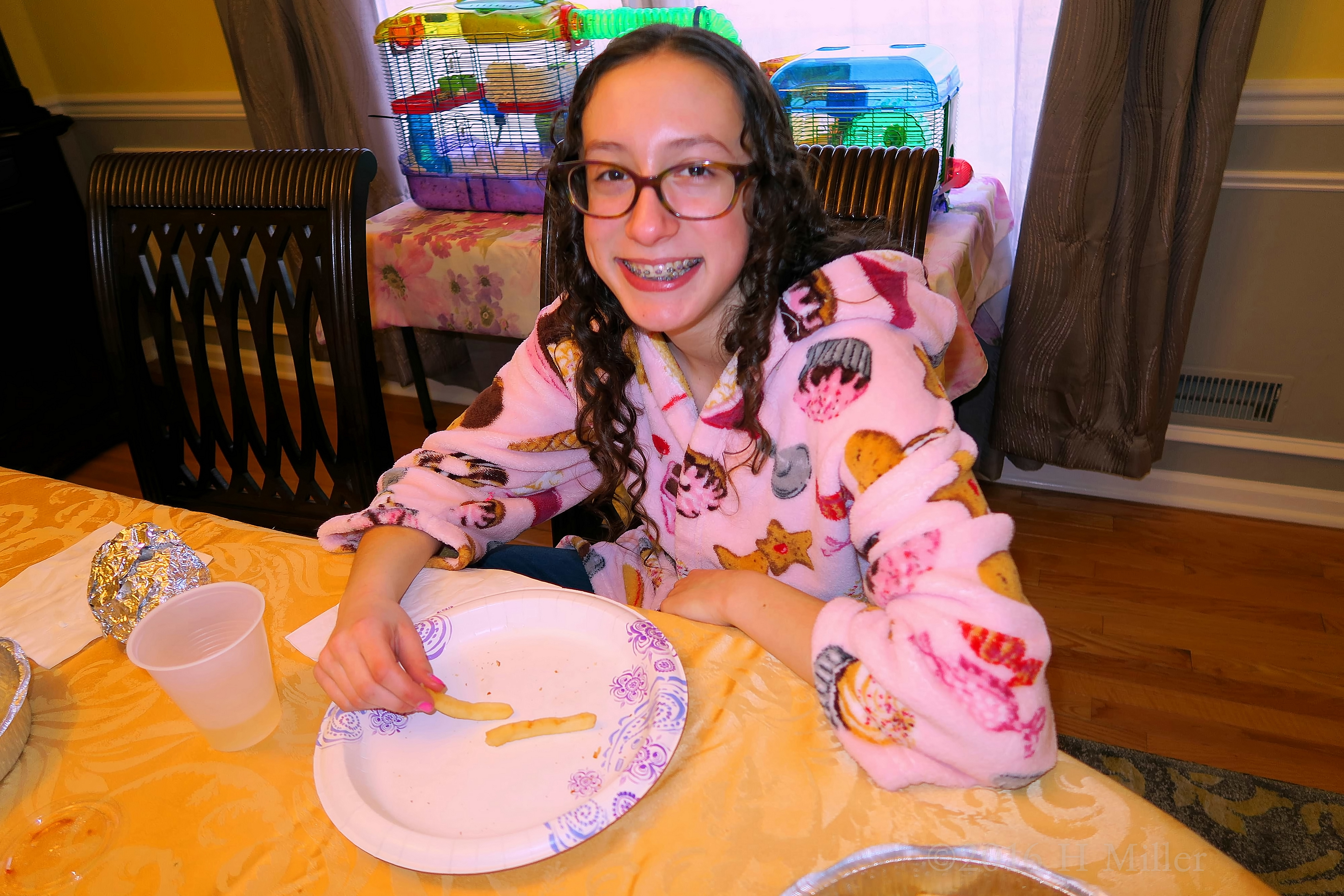 Kimmy's Very Happy With Her Girls Spa French Fry Dinner Kimmy's Very Happy With Her Girls Spa French Fry Dinner