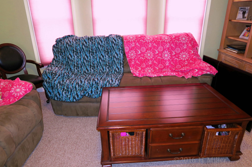 Colorful Spa Throws For The Couches Colorful Spa Throws For The Couches