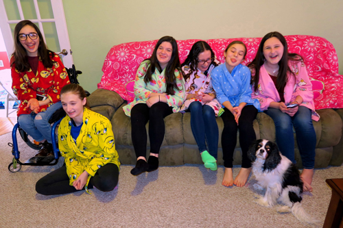 Silly Faces Girls Spa Party Group Pic! Silly Faces Girls Spa Party Group Pic!