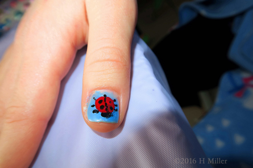 Super Cute Ladybug Kids Nail Designs Super Cute Ladybug Kids Nail Designs