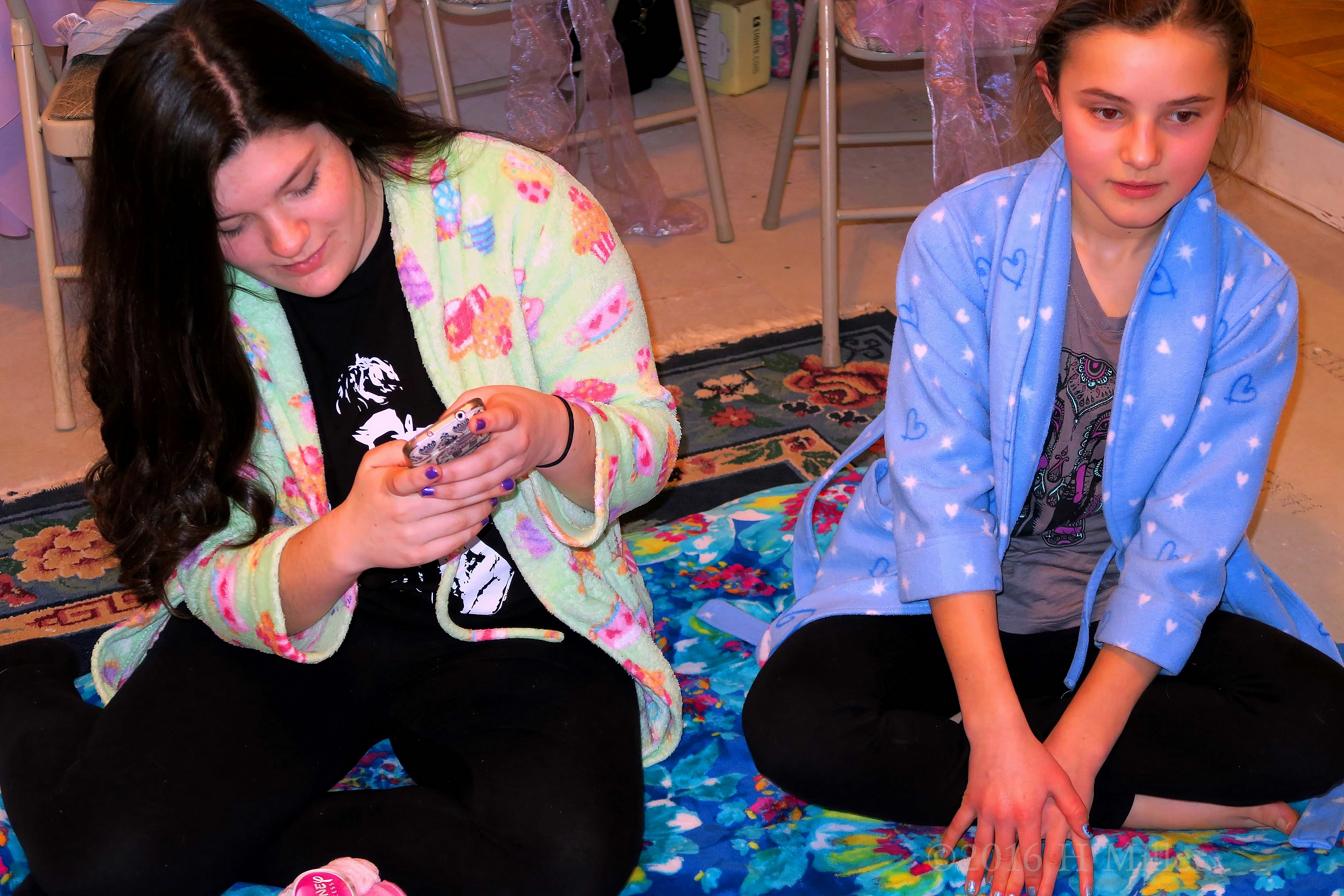 Kids Manis Are Exciting Topics For Texting! Kids Manis Are Exciting Topics For Texting!