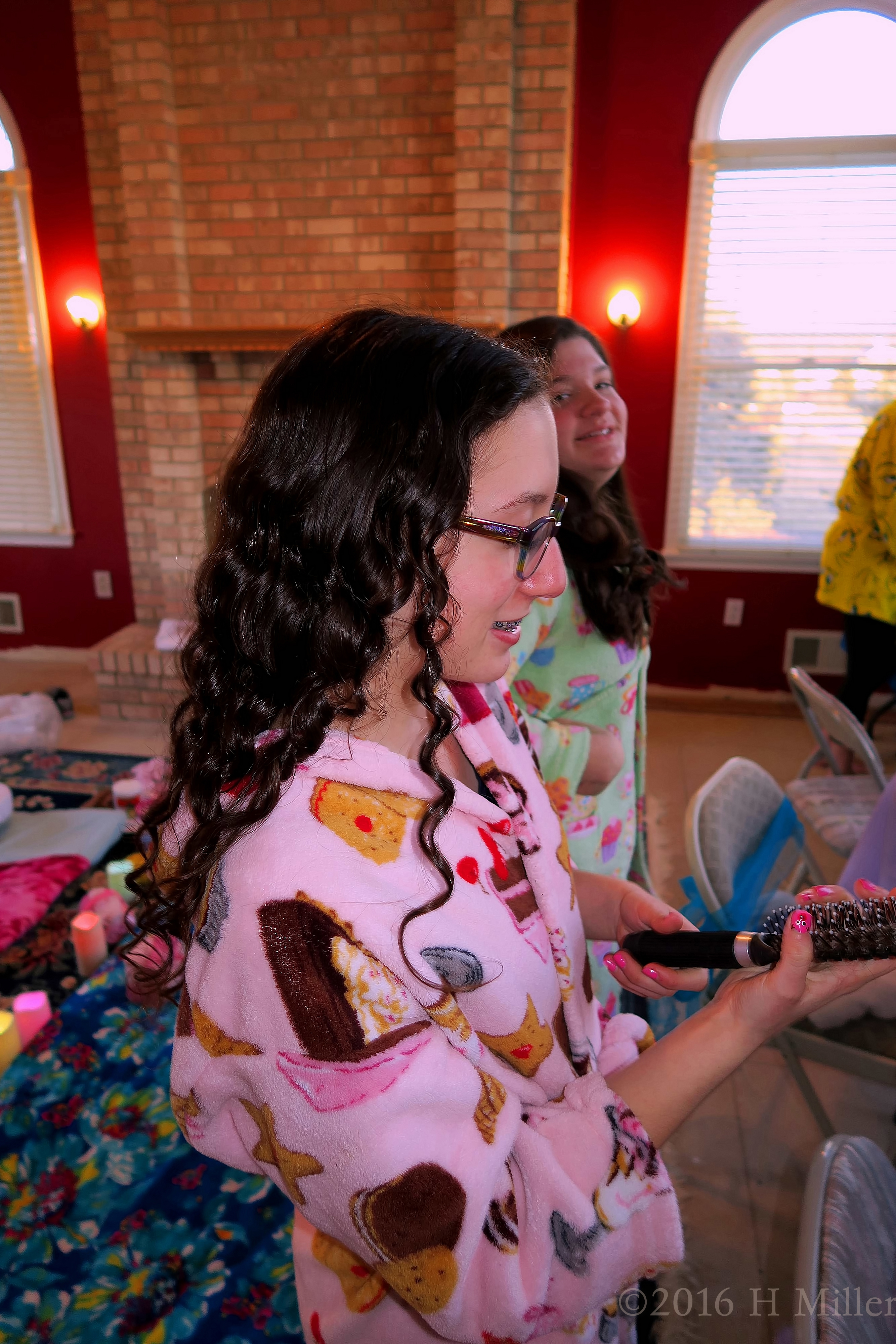 Kimmy Looks Excited For Her Kids Hairstyle Kimmy Looks Excited For Her Kids Hairstyle