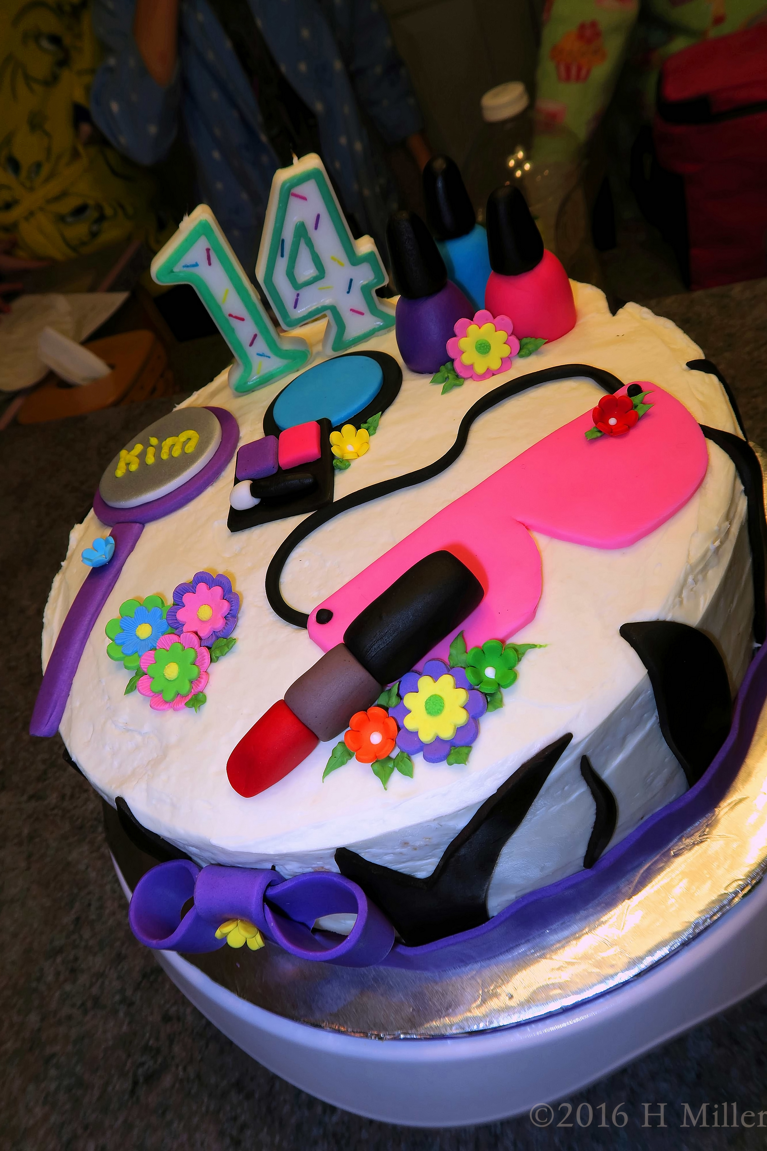 What A Cute Makeup And Spa Cake! What A Cute Makeup And Spa Cake!