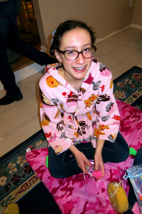 Kimmy Loves Her Spa Goodie Bag Kimmy Loves Her Spa Goodie Bag