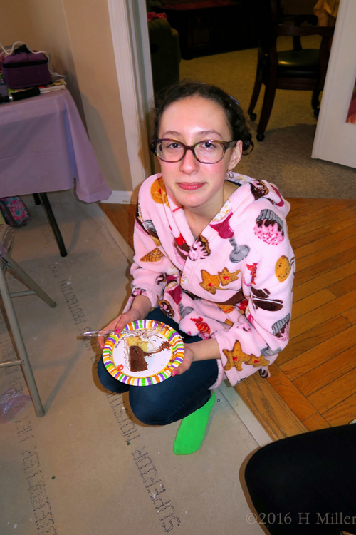 The Cute Spa Birthday Party Cake Tastes Great! The Cute Spa Birthday Party Cake Tastes Great!