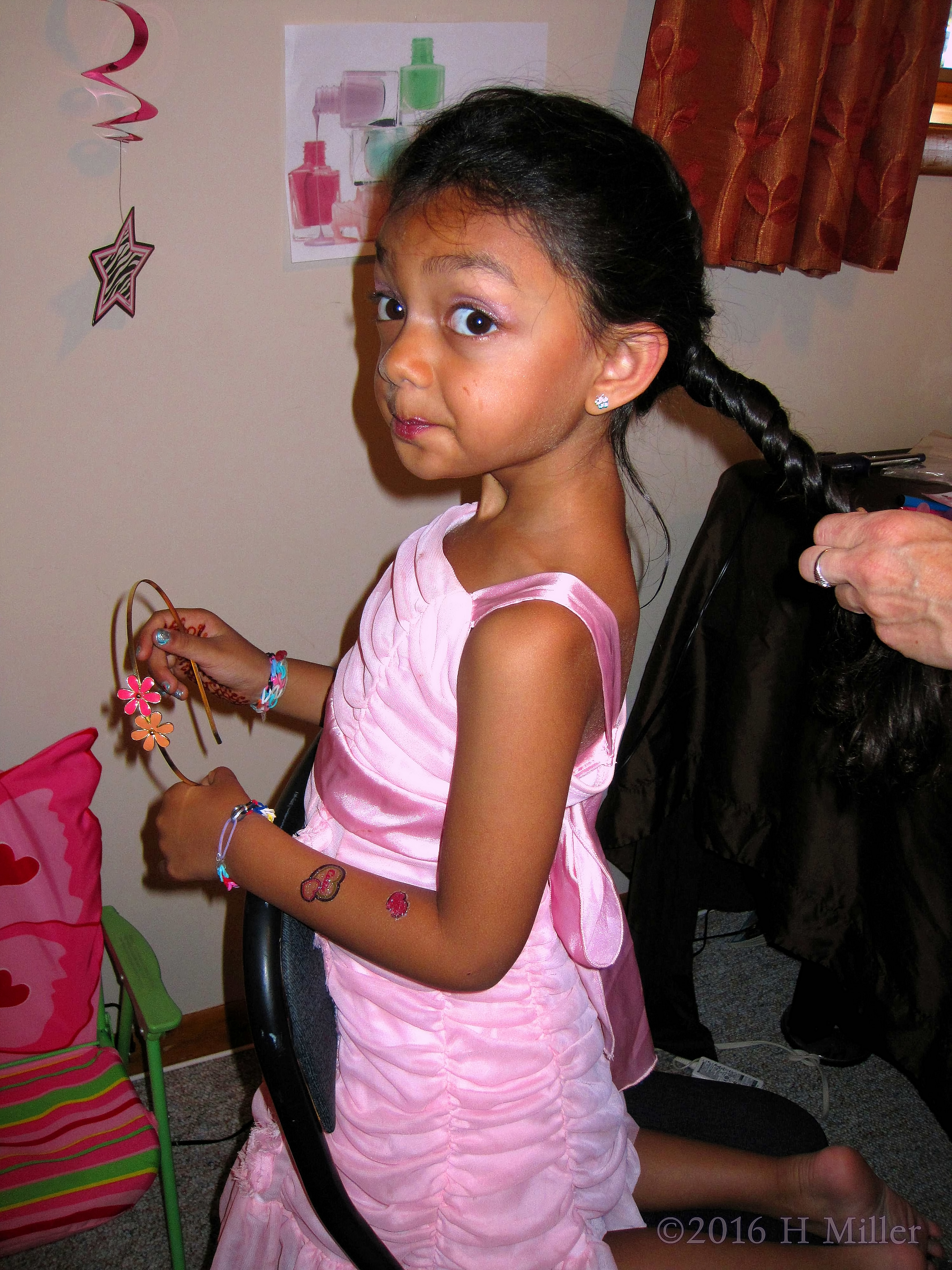 Getting A Great Braid At The Girls Spa Getting A Great Braid At The Girls Spa