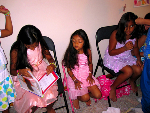 Relaxing During Pedicures Relaxing During Pedicures