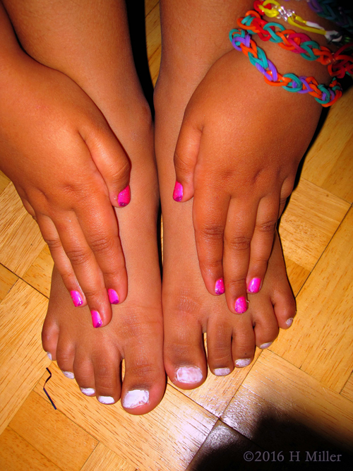 Pink And White Kids Spa Mani Pedi Pink And White Kids Spa Mani Pedi